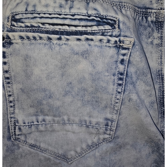 Sean John Men's Mercer Slim Straight Acid Wash Distressed Jeans Size 38x34 - Picture 6 of 6